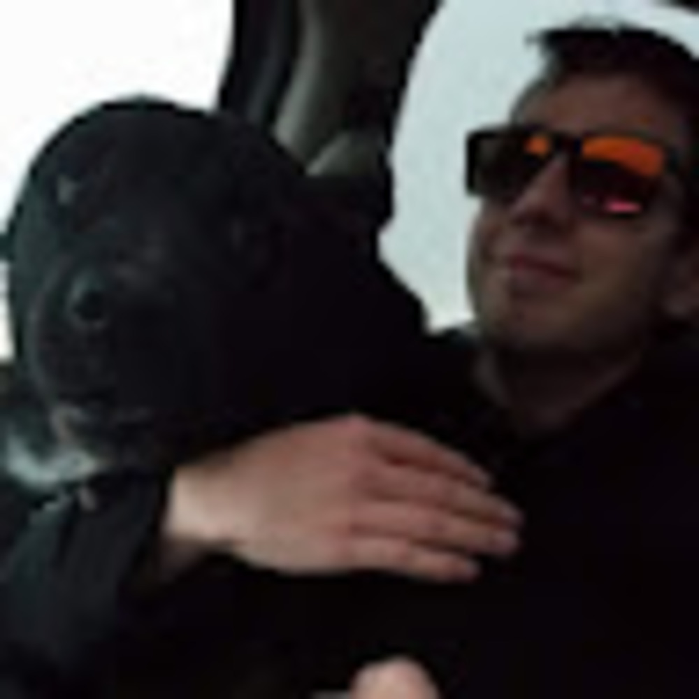 Meet your Posher, Zachary